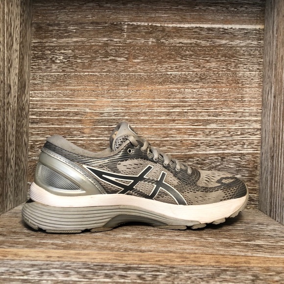 Asics Womens Gel Nimbus 21 1012A156 Gray Running - Picture 5 of 8